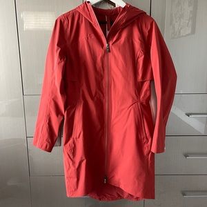 Lululemon Rain Rebel Jacket